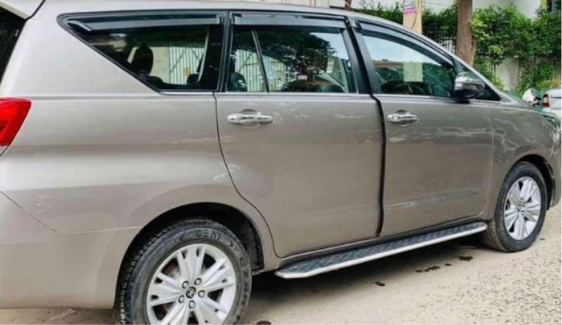 Toyota Innova Crysta 2.8 Z AT 7 STR 2018