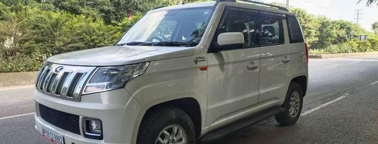 Mahindra TUV300 T8 2016