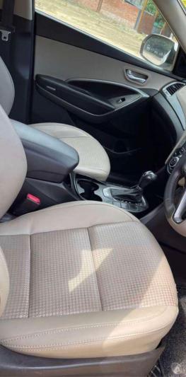 Hyundai Santa FE 4 WD AT 2014