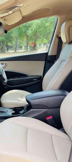 Hyundai Santa FE 4 WD AT 2014