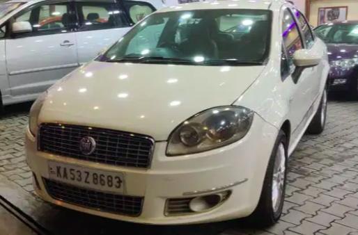 Fiat Linea Emotion Multijet 1.3 2012
