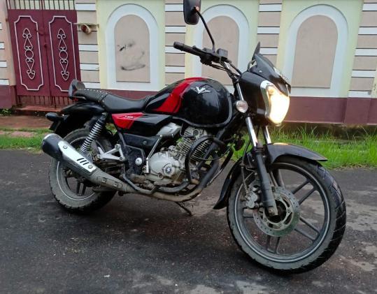 Bajaj V12 125cc Disc 2018