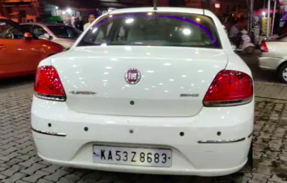 Fiat Linea Emotion Multijet 1.3 2012