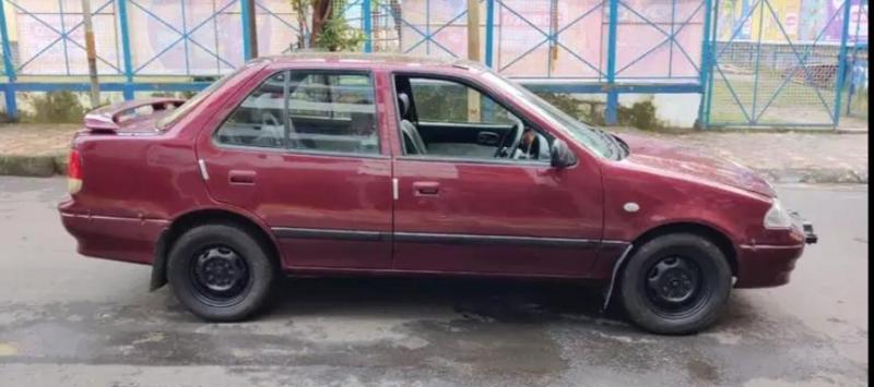 Maruti Suzuki Esteem VXi 2006