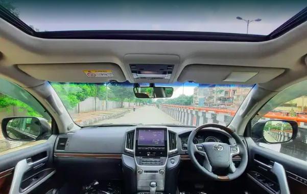 Toyota Land Cruiser LC 200 VX 2019