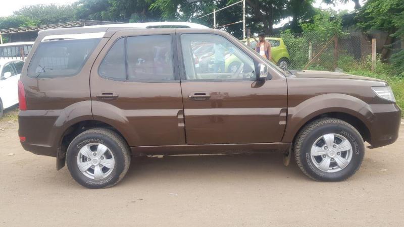 Tata Safari Storme 2.2 EX 4X2 2013