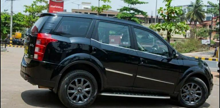 Mahindra XUV500 W10 2017