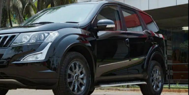 Mahindra XUV500 W10 2017