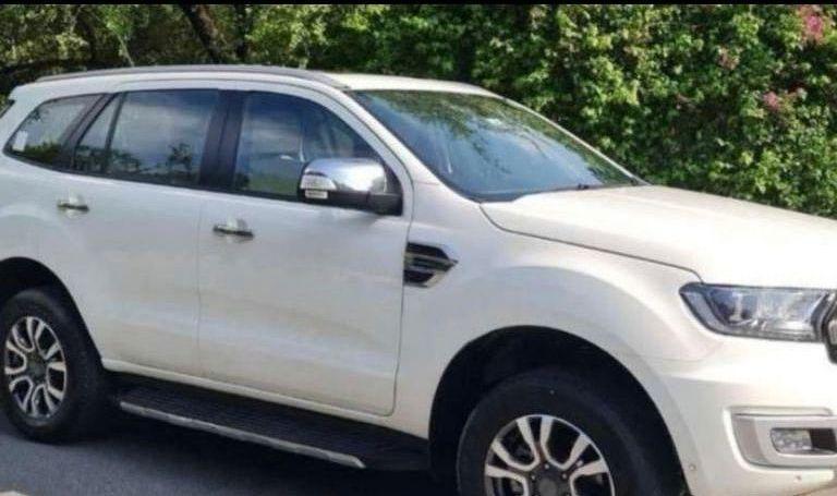 Ford Endeavour Titanium Plus 2.2 4x2 AT 2019