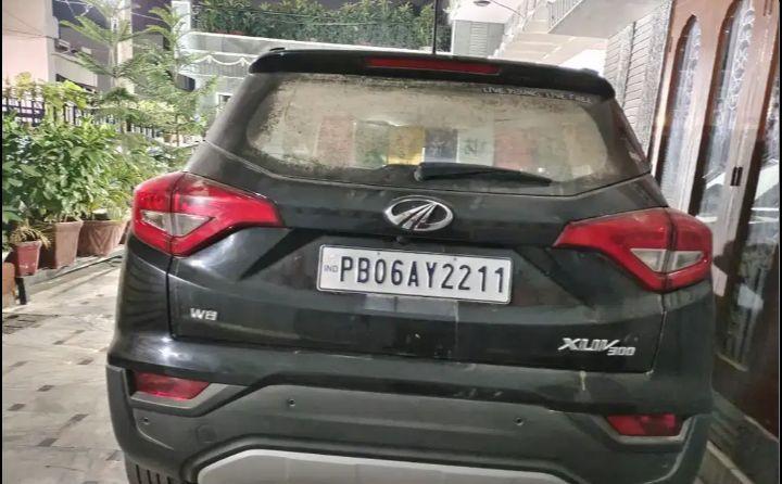 Mahindra XUV300 W8 Diesel BS6 2020