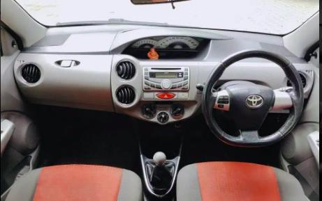 Toyota Etios VX 2011