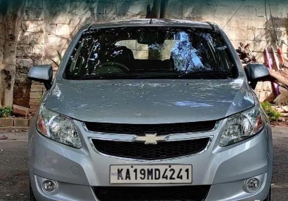 Chevrolet Sail Hatchback 1.2 LS ABS 2013