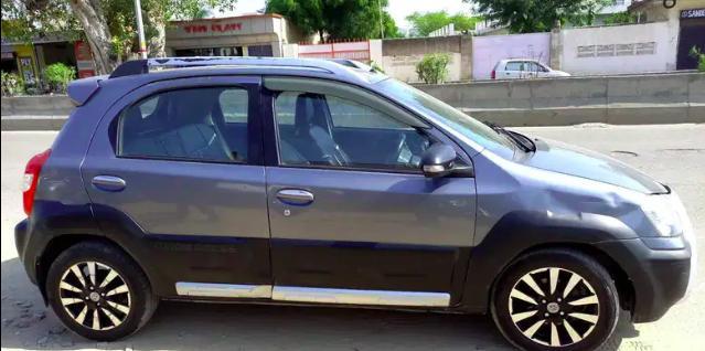 Toyota Etios Cross 1.4 VD 2015