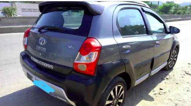 Toyota Etios Cross 1.4 VD 2015