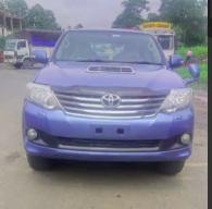 Toyota Fortuner 3.0 4x2 MT 2013