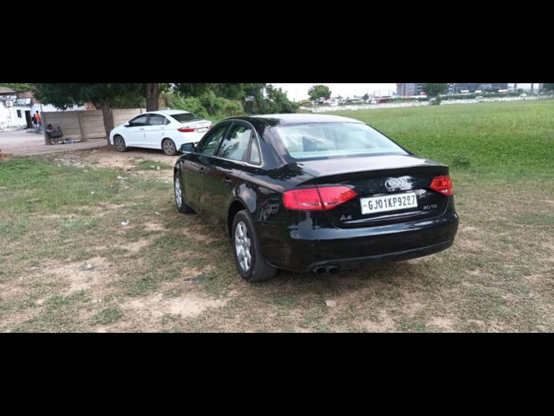Audi A4 2.0 TDI S line 2012