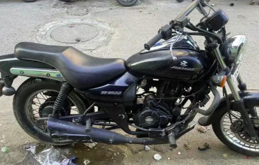 Bajaj Avenger 220cc 2014