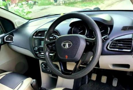 Tata Tiago Revotron XZ 2018