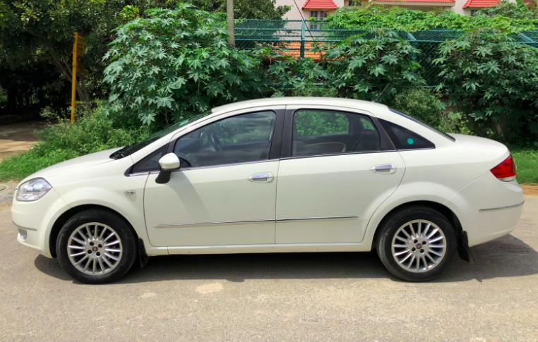 Fiat Linea Emotion T-Jet 2011