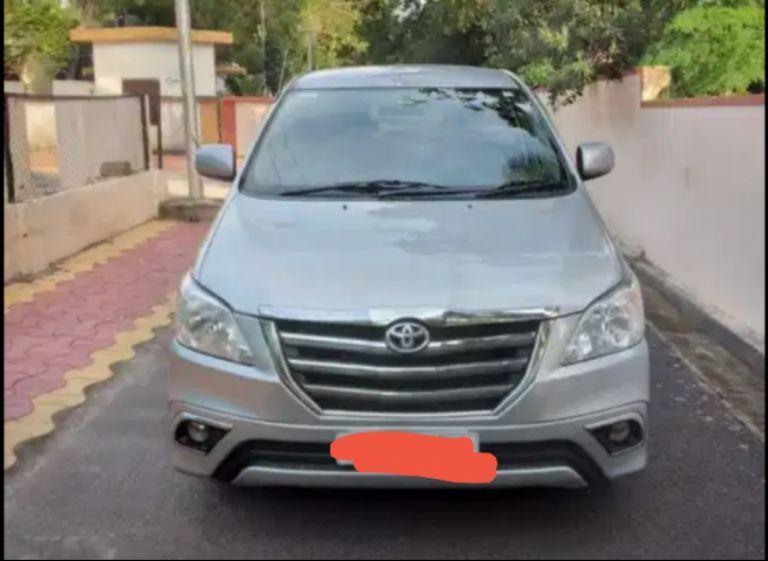 Toyota Innova 2.5 G4 7 STR 2016