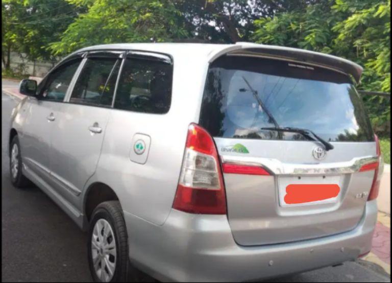 Toyota Innova 2.5 G4 7 STR 2016