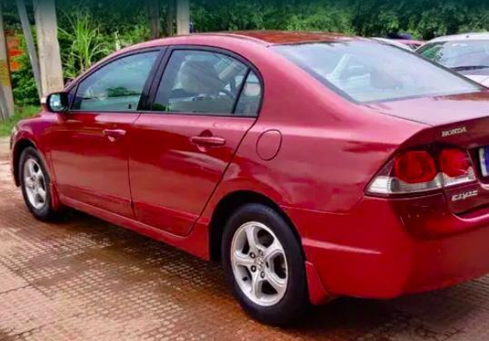 Honda Civic 1.8 S MT 2011