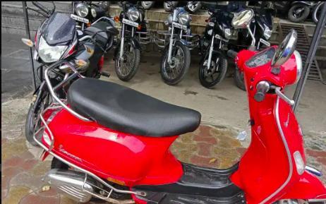 Piaggio Vespa 125cc 2013