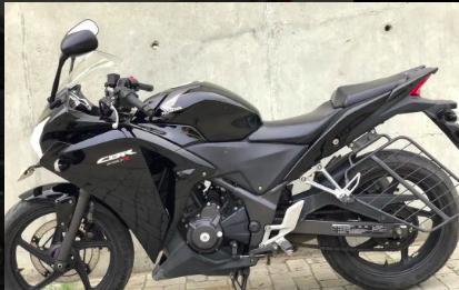 Honda CBR 250R 2014