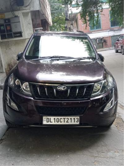 Mahindra XUV500 W10 AWD 2015