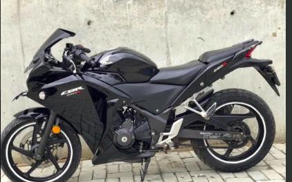 Honda CBR 250R 2014