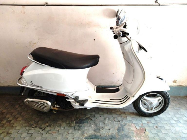 Piaggio Vespa ZX 125cc CBS 2020