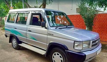 Toyota Qualis FS B3 2001