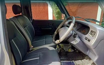Toyota Qualis FS B3 2001