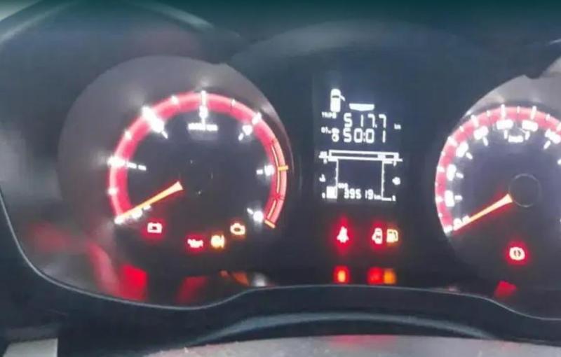 Mahindra XUV300 W8 Diesel 2019