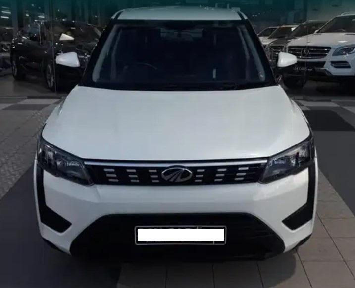 Mahindra XUV300 W8 Diesel 2019