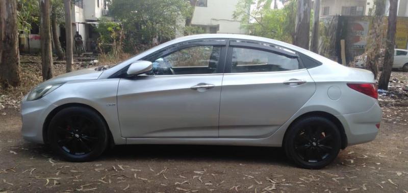 Hyundai Verna FLUIDIC 1.6 CRDI SX 2012