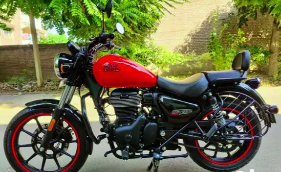 Royal Enfield Meteor 350 Fireball 2021