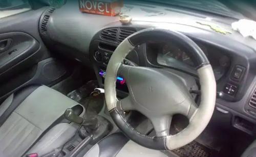 Mitsubishi Lancer GLXI 1.5 1999