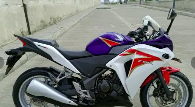 Honda CBR 250R 2017