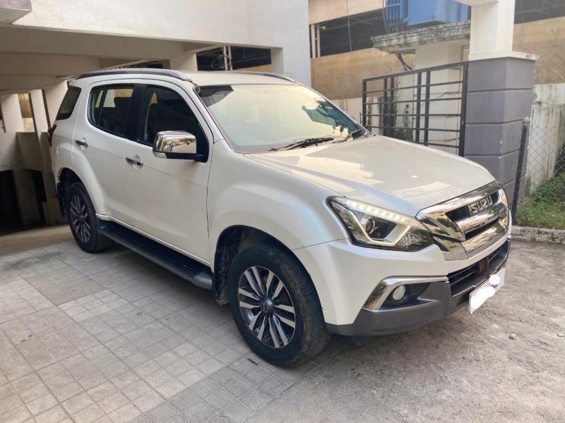 Isuzu MU-X 4x2 2019