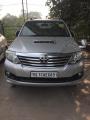 Toyota Fortuner 3.0 4X4 MT 2012