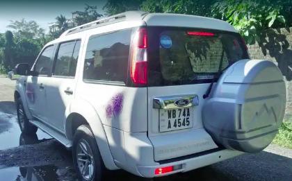 Ford Endeavour 3.0L 4X4 AT 2013