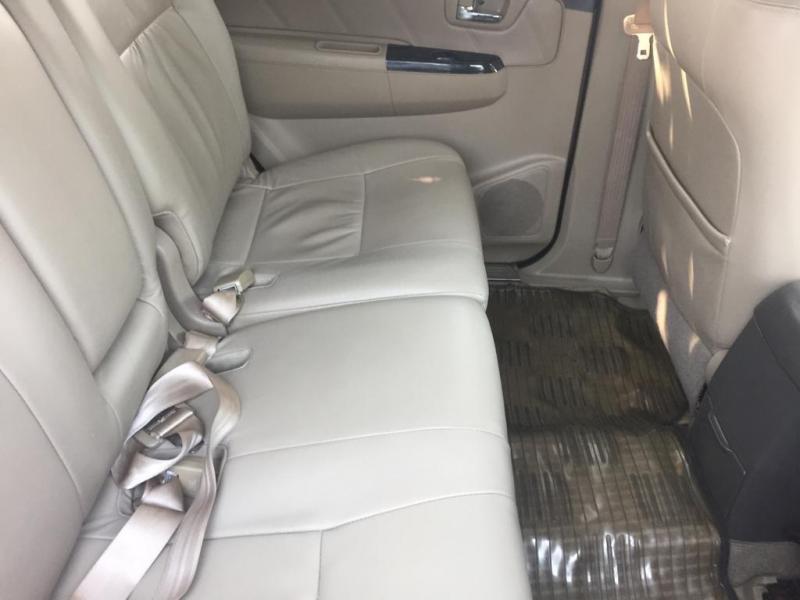 Toyota Fortuner 3.0 4X4 MT 2012