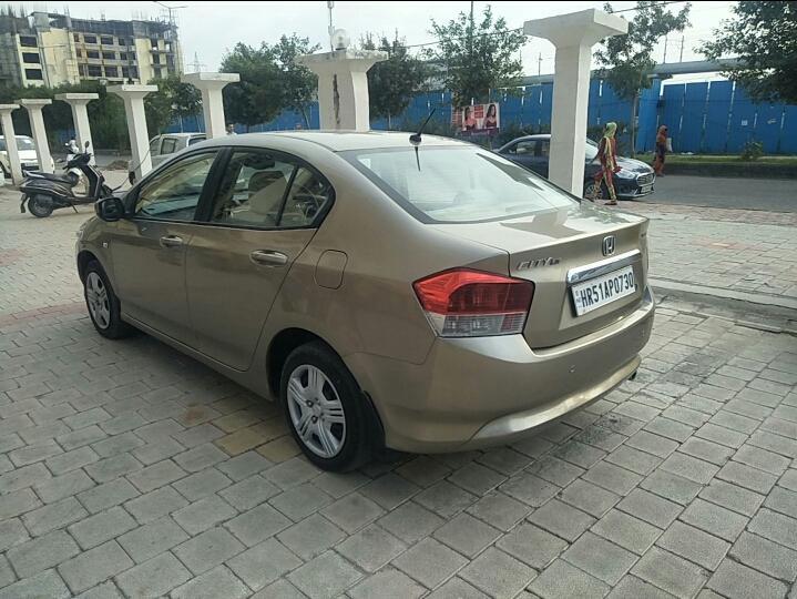Honda City 1.5 S MT 2011