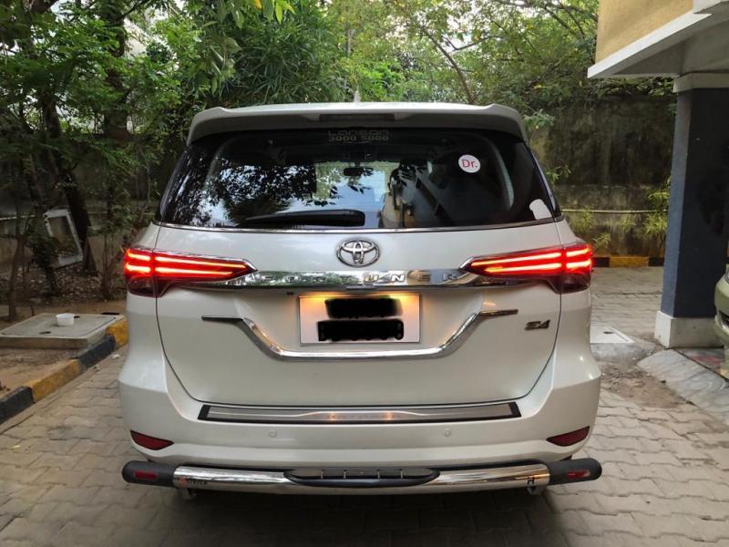 Toyota Fortuner 2.8 4x4 AT 2017