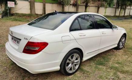 Mercedes-Benz C-Class 220 BlueEfficiency    2014