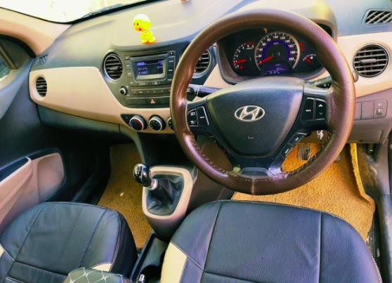 Hyundai Grand i10 Sportz CRDi 2015