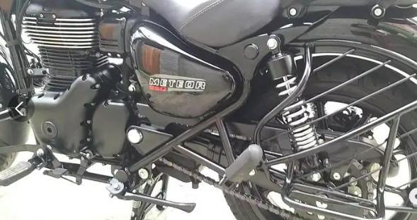 Royal Enfield Meteor 350 Fireball 2021
