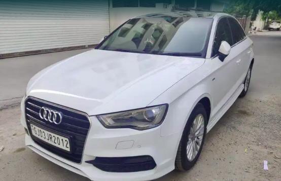 Audi A3 35 TDI PREMIUM + SUNROOF 2017