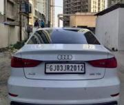 Audi A3 35 TDI PREMIUM + SUNROOF 2017